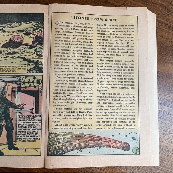 1960 ROCKETS JETS AND MISSILES COMICS CLASSICS
ILLUSTRATRATED - Picture 14 of 16